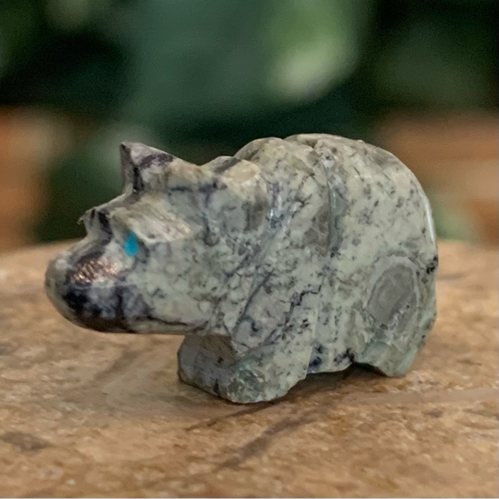 Native American Style Zuni Bear Fetish Bead Drilled Stone Mini Animal Carving .8 - Picture 4 of 14